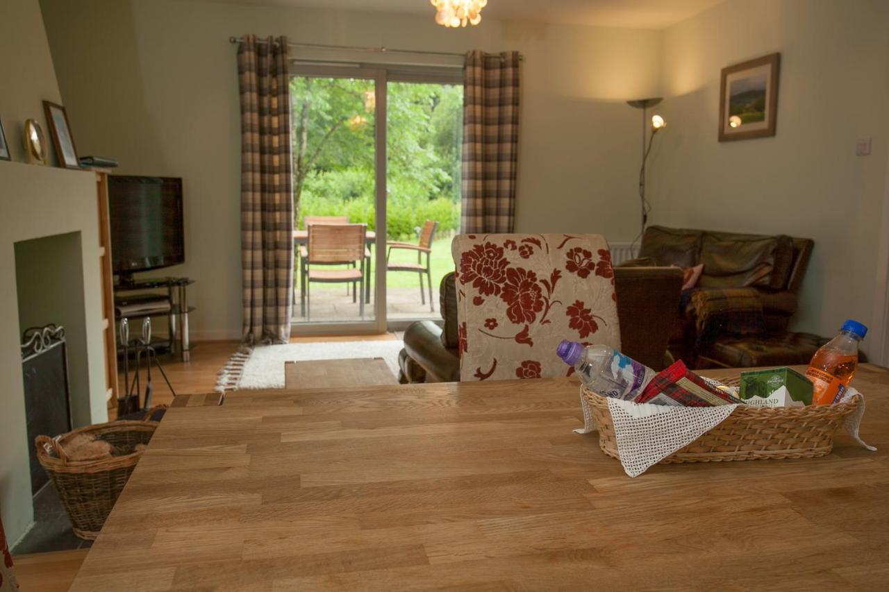 Loch Ness Abbey Cottages Fort Augustus Eksteriør bilde