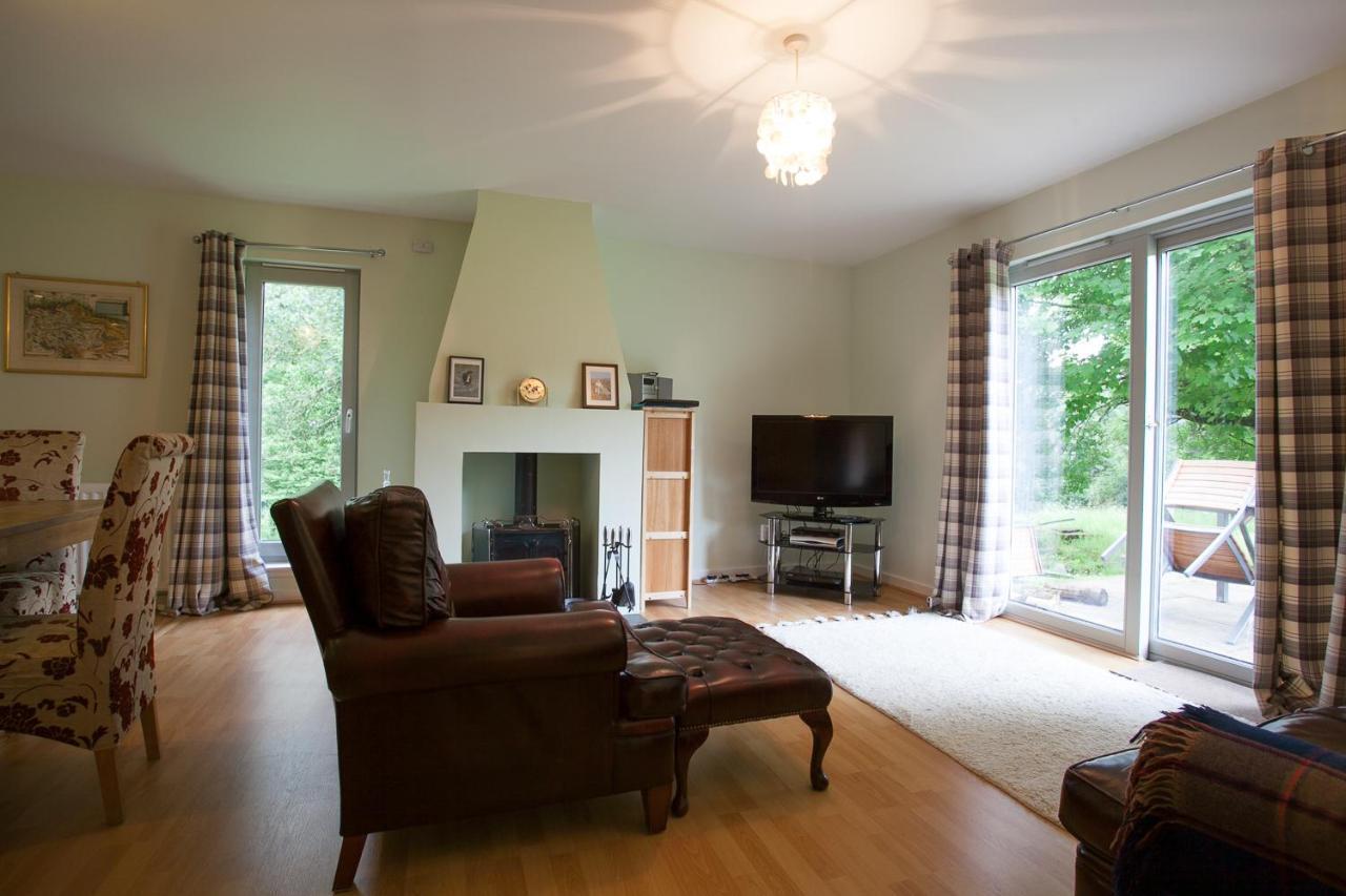 Loch Ness Abbey Cottages Fort Augustus Eksteriør bilde
