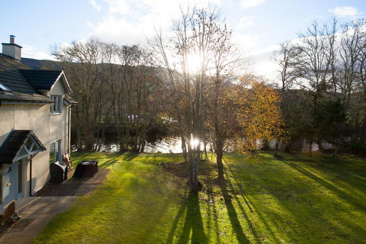 Loch Ness Abbey Cottages Fort Augustus Eksteriør bilde