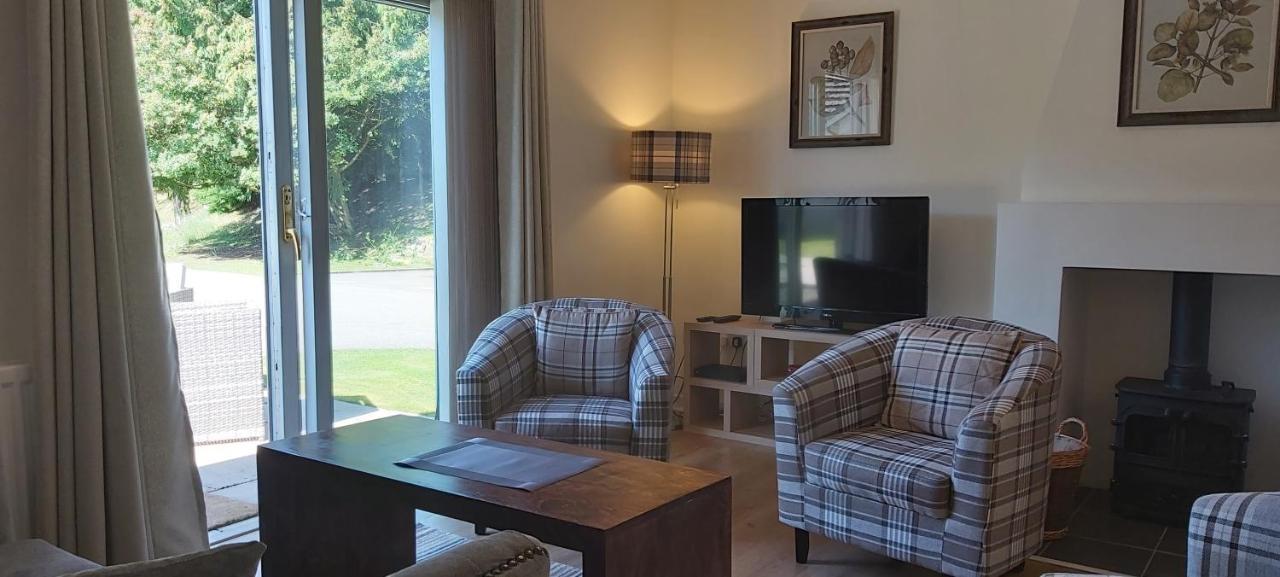 Loch Ness Abbey Cottages Fort Augustus Eksteriør bilde